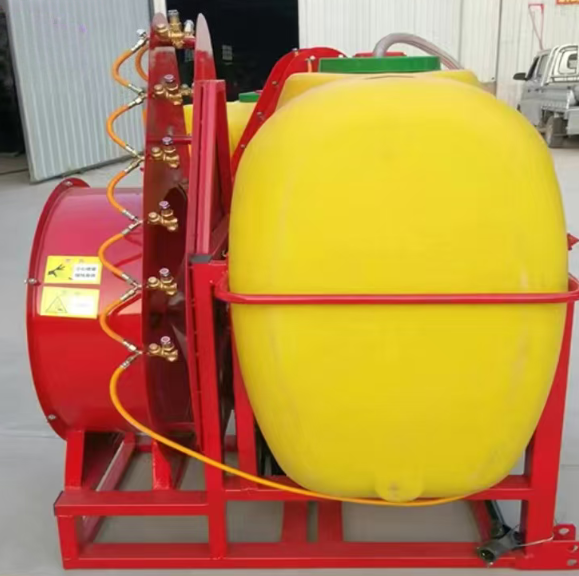 Tractor-gemonteerde sproeier,  - Orchard Sprayer Tractor recensie en prijs