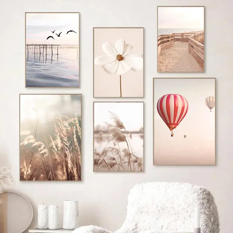 Beige Landschap Wall Art Poste - Orchard Sprayer Tractor recensie en prijs