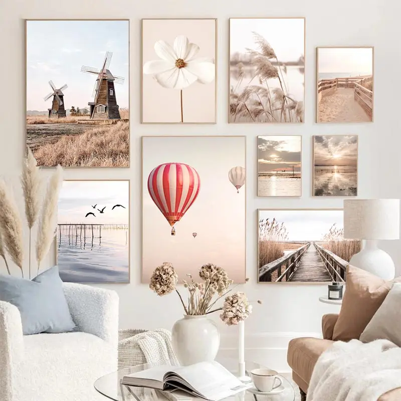 Beige Landschap Wall Art Poste - Orchard Sprayer Tractor recensie en prijs